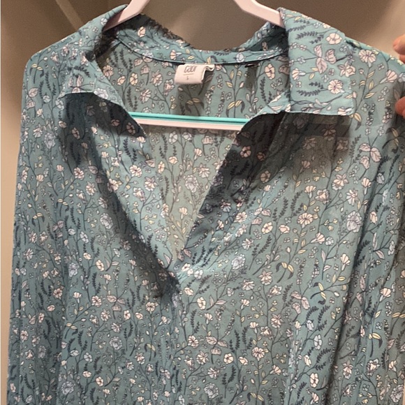 CAbi Chase Blouse Field of Flowers - Picture 4 of 6